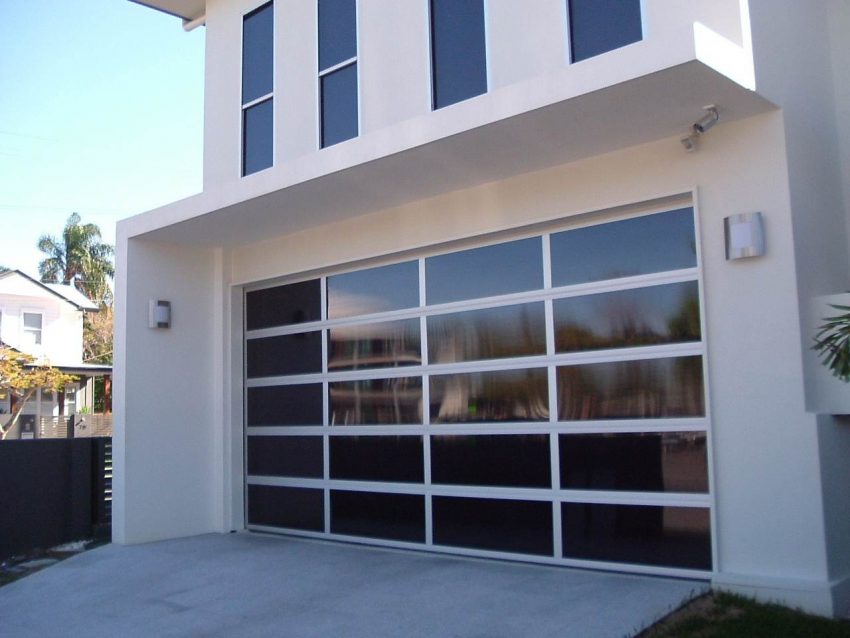 Ideas Best Garage Glasses With Aluminium Door Ideas For Modern Home Architecture With Best White Wall Floor And Inspiring Style For Amazing Home Concept Garage Aluminum Door for Modern Home Ideas