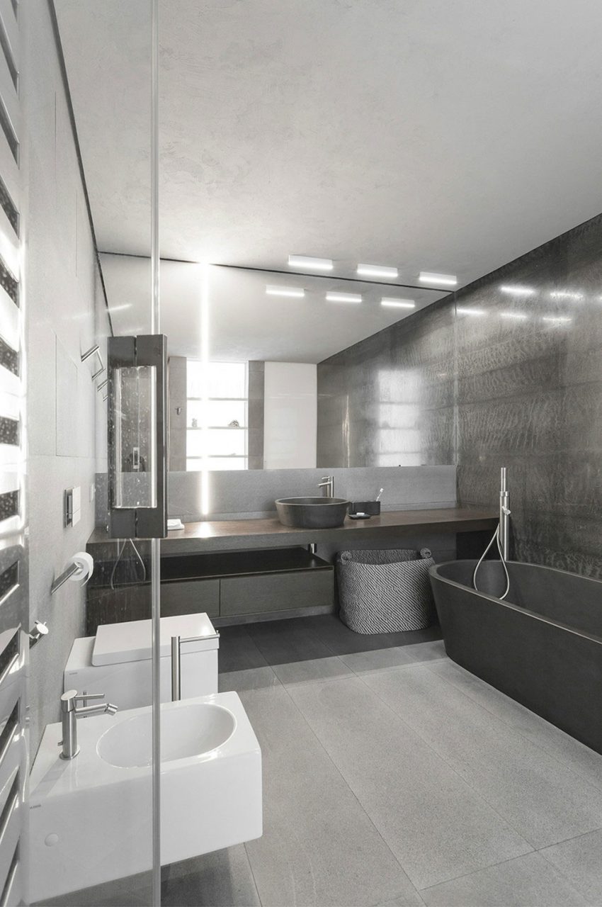 Bathroom Laminating Floor With Gray Bathtub Large Mirror Gray Wash Stand Sink And Teeth Brush Elegnace White Sink Lighting Gray Wall For Small Bathroom Design Ideas Several Tips for Small Modern Bathroom Design Ideas
