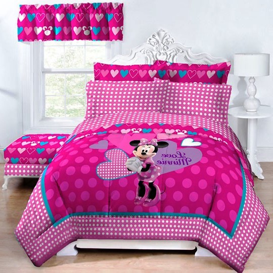 Minnie Mouse Bedroom Sets Purple Quilt And Table Side And Single Bed With Purple Bedding Ideas White Lamp Side Wooden Flooring Design Headboard Girl Room Design Ideas Bedroom