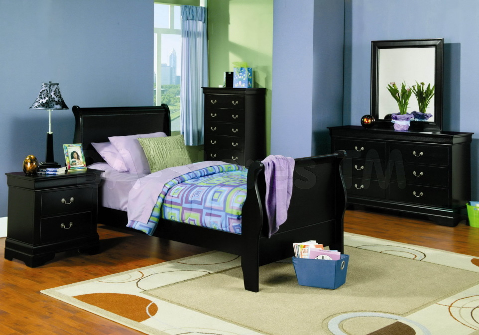 Awesome Children Bedroom Furniture With Black Set Bedroom Ideas Laminated Wooden Flooring Ideas White Modern Carpet Chest Of Drawer Blue Paint Color Curtain Mirror Accessories Lamp And Picture For Idea Kids Room