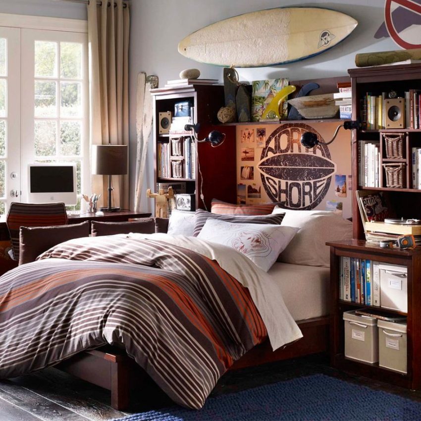 Bedroom Foamy Bed Also Stripes Quilt Also Blue Wide Rug Escorted By Bookshelves Style Also Glass Window Also Brown Curtain Scheme Escorted By Wooden Flooring Also Wood Computer Table Wonderful Room Interior Design for Deluxe Bedroom