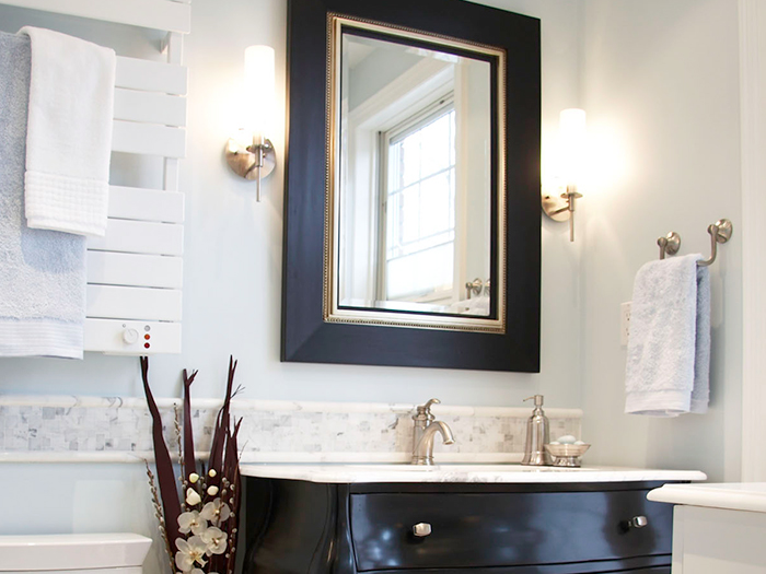 Bathroom Large-size Bathroom Renovation White Towels Black Frame Mirror Bathroom