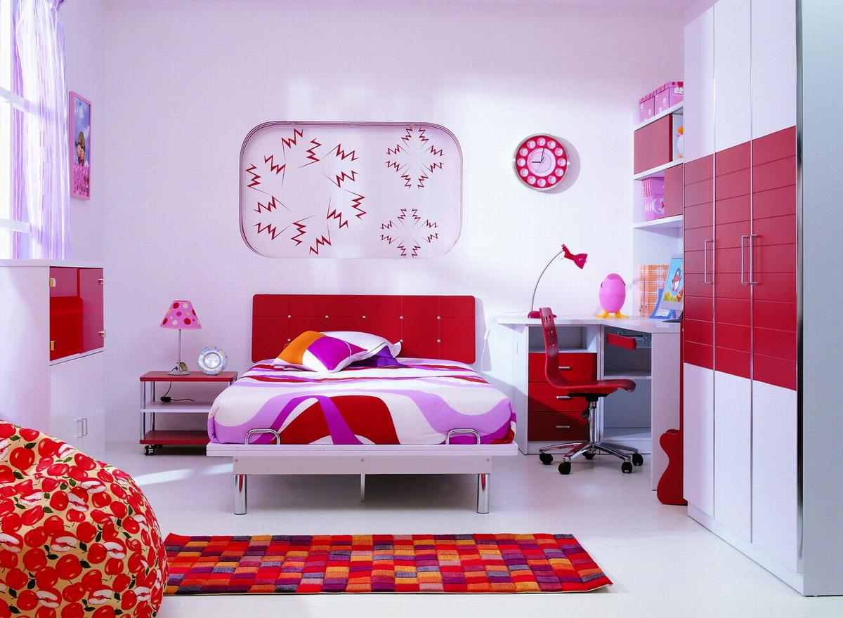 Colorful Area Rug Idea Also Modern Children Bedroom Furniture Escorted By Red And White Paint Plus Quirky Wall Decoration Kids Room