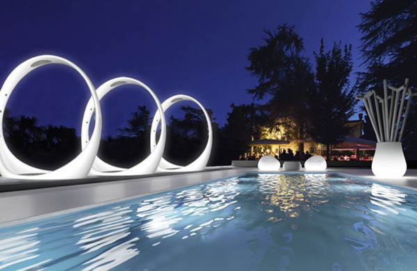 Loop Shower Luxurious Multisensorial Experience Luxury Pool Bathroom