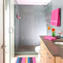 Bathroom Pink Decorating For Kids Bathroom Colorfull Carpet mickey-wall-Decorating-For-Kids-bathroom-White-Curtain-915x1099