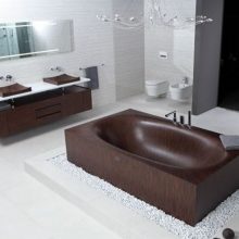 Bathroom Smart Stylish And Ersatile Wooden Bathtub Dark Brown Cabinet Ideas Wooden-Bathtubs-From-Alegna-white-wall-ideas