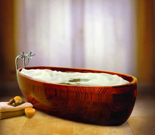 Classic Wooden Bathtub Design Bathroom