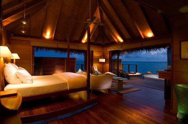 Bedroom Big White Bed Wooden Floor Stand Lamps Ceiling Fan Bedrooms to Support Amazing Beach View