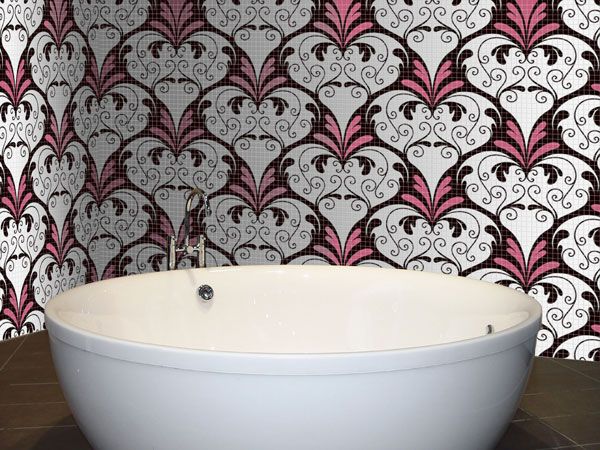 Heart Pixiled Pattern Bathroom Wall Descor Round White Tub Bathroom