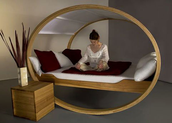 Circular Shaped Bed Artificial Indoor Plant Unusual Canopy Bed Box Bedside Table Bedroom